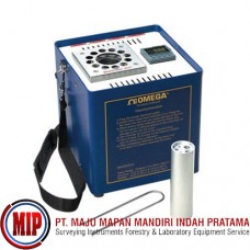 OMEGA CL355A-230 Compact Temperature Calibrator